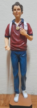 Figurka Święty Carlo Acutis wys 40 cm / wds